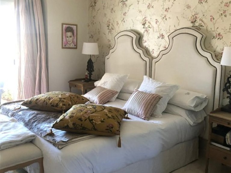 Villa for Sale in Puerto Banús, Malaga 23
