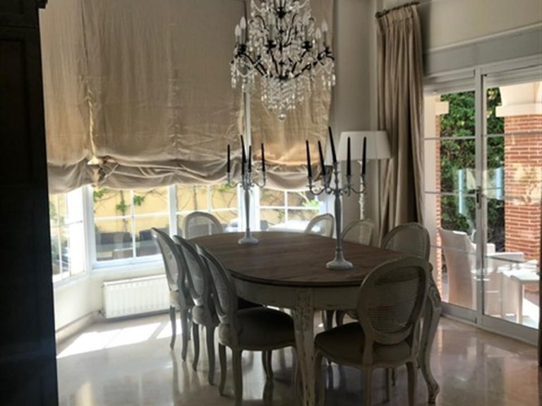 Villa for Sale in Puerto Banús, Malaga 9