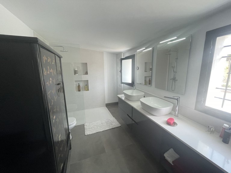 Villa for Sale in San Pedro De Alcántara, Malaga 28