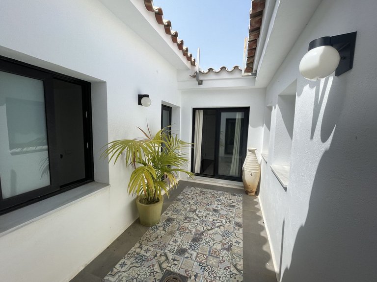 Villa for Sale in San Pedro De Alcántara, Malaga 45