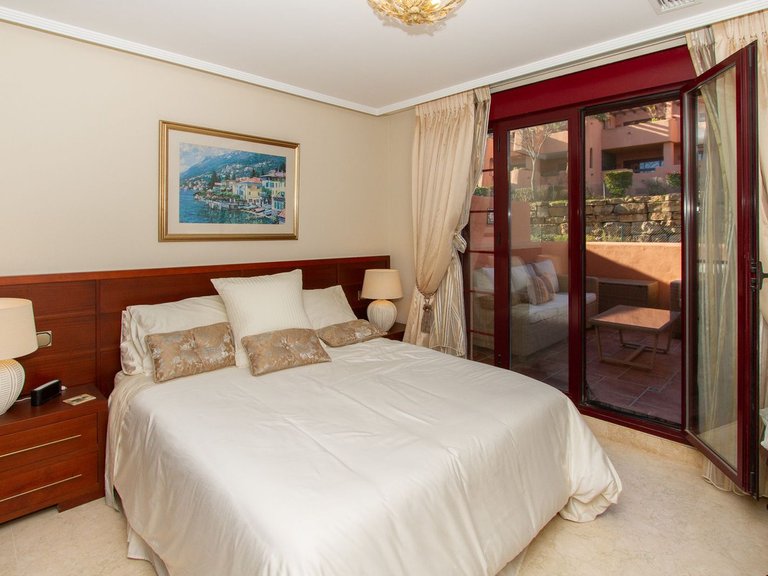 Apartment for Sale in La Mairena, Malaga 16