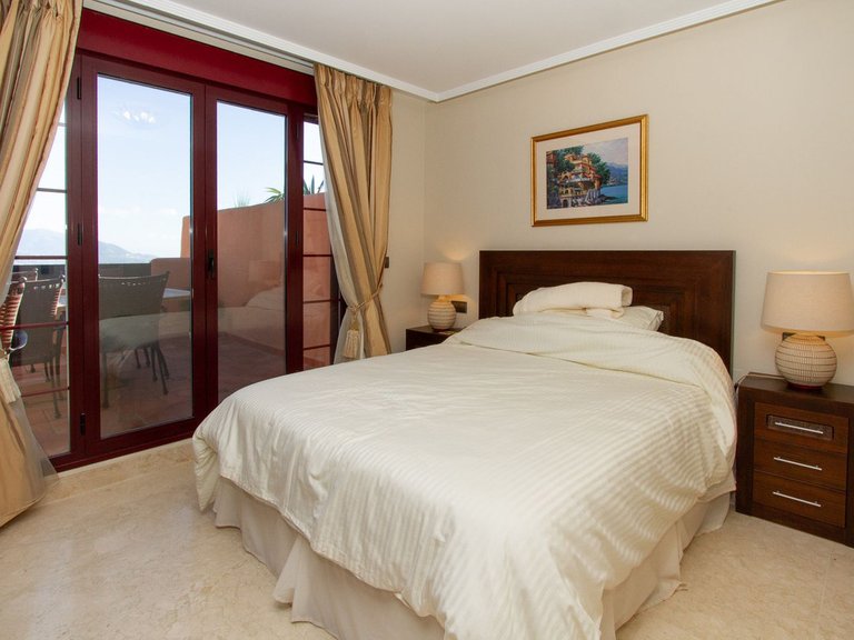 Apartment for Sale in La Mairena, Malaga 18