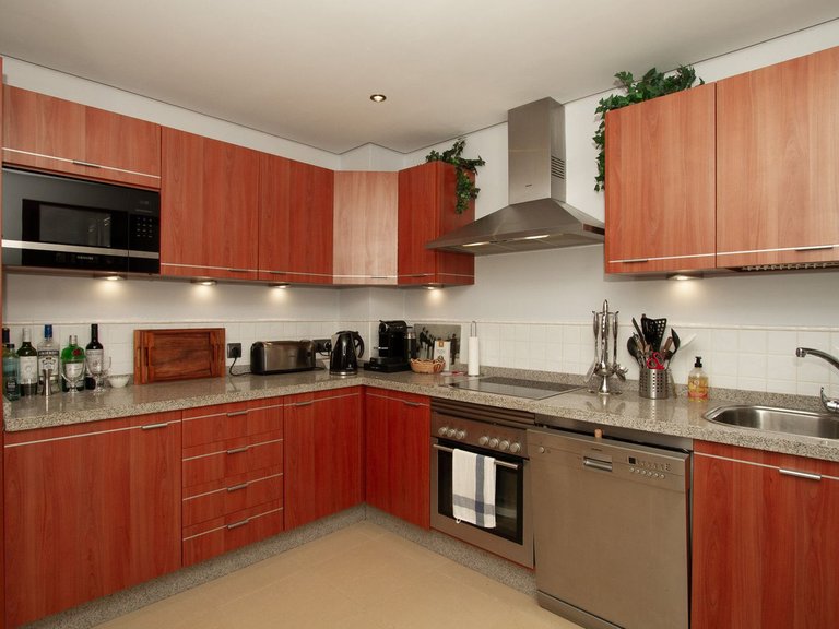 Apartment for Sale in La Mairena, Malaga 7