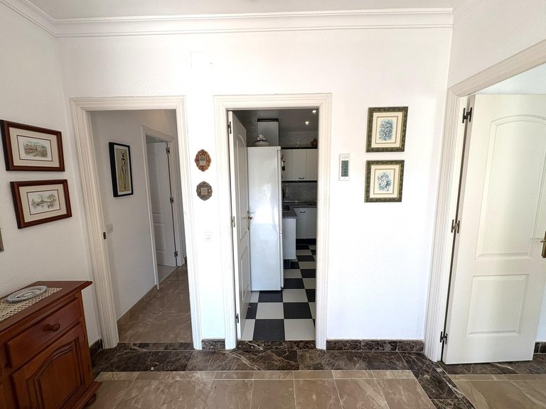 Villa for Sale in Alhaurín De La Torre, Malaga 16