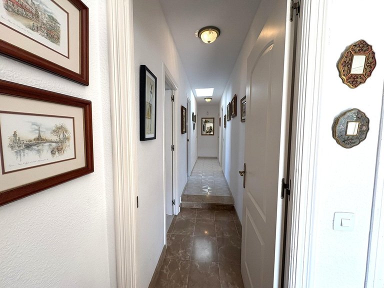 Villa for Sale in Alhaurín De La Torre, Malaga 23