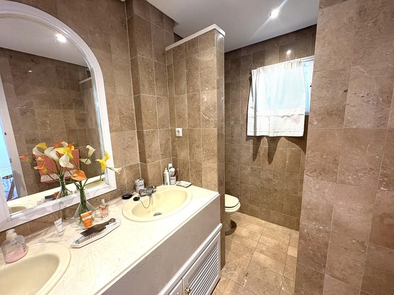 Villa for Sale in Alhaurín De La Torre, Malaga 27
