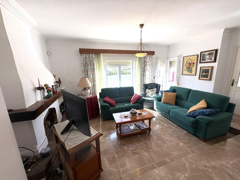 Villa for Sale in Alhaurín De La Torre, Malaga 7