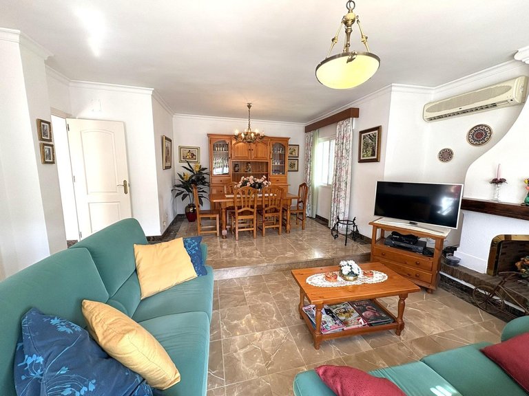 Villa for Sale in Alhaurín De La Torre, Malaga 9