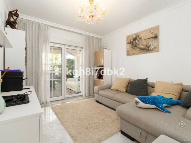 Villa for Sale in Estepona, Malaga 15
