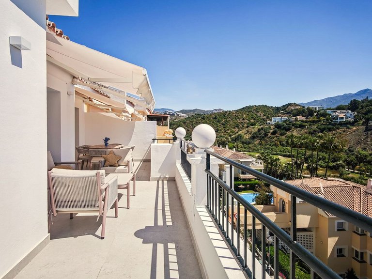 Apartment for Sale in Benahavís, Malaga 16
