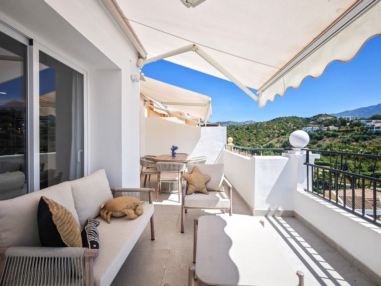 Apartment for Sale in Benahavís, Malaga 19