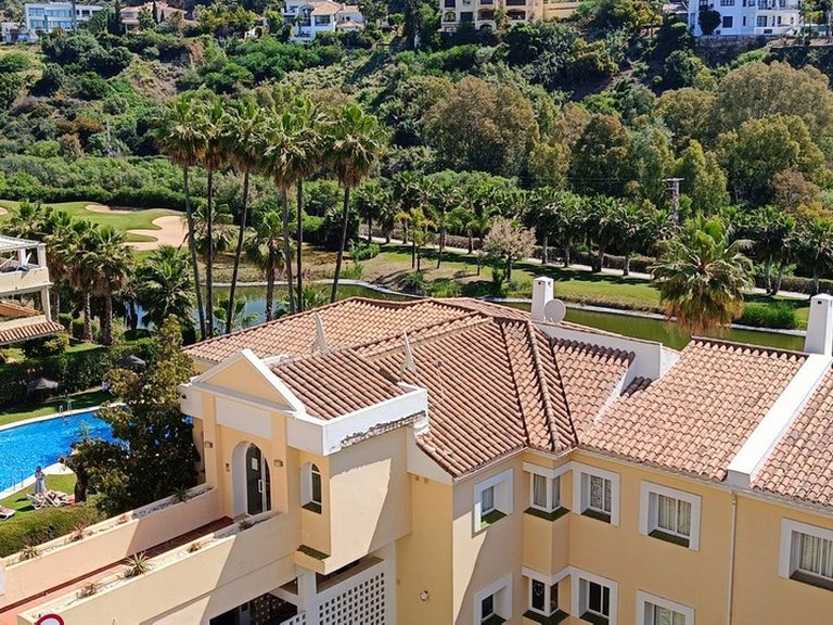 Apartment for Sale in Benahavís, Malaga 28