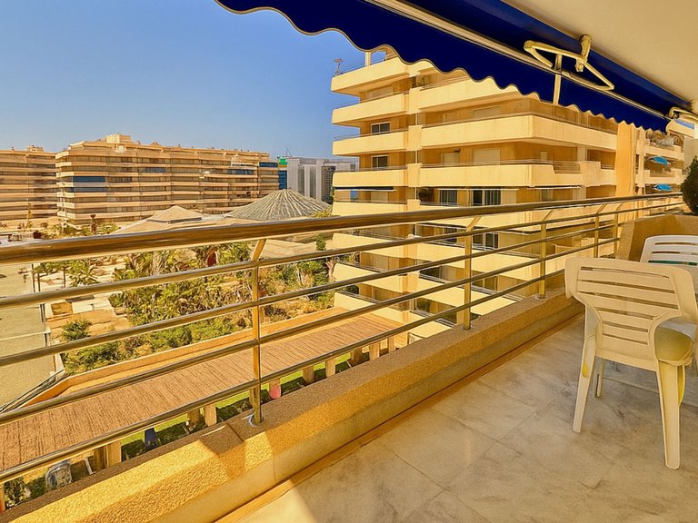 Apartment for Sale in Puerto Banús, Malaga 16