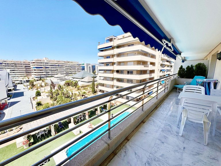 Apartment for Sale in Puerto Banús, Malaga 6