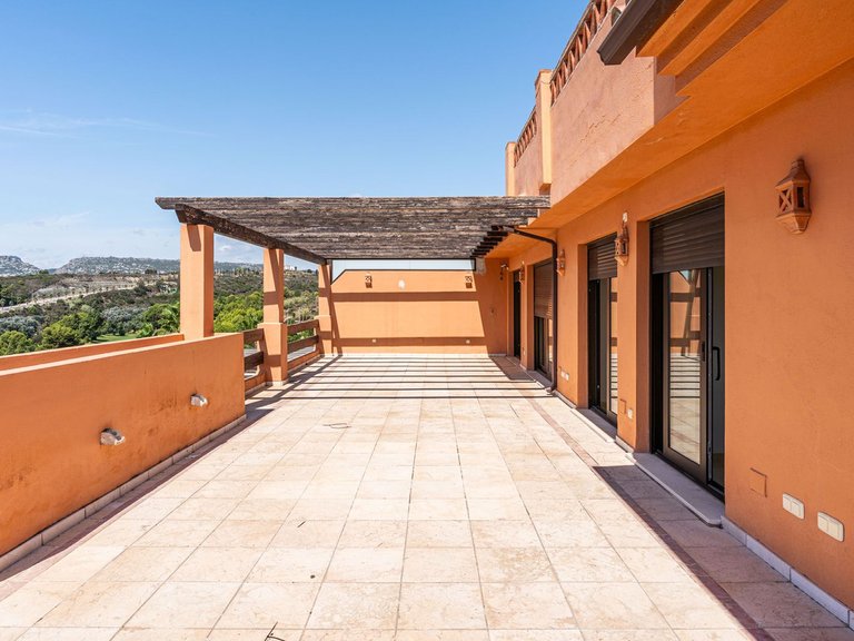 Villa for Sale in Manilva, Malaga 2
