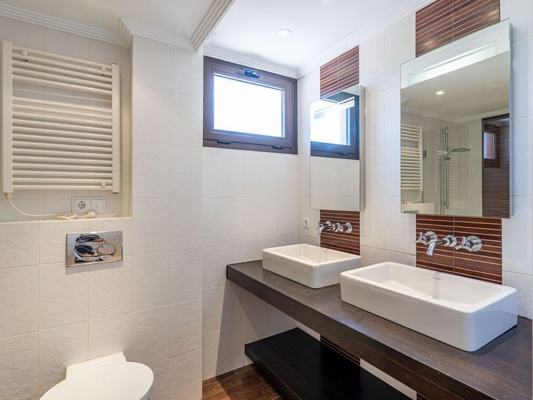 Villa for Sale in Manilva, Malaga 9