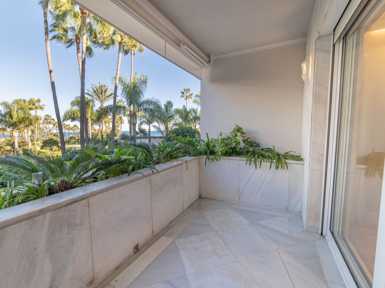 Apartment for Sale in Marbella, Malaga 18