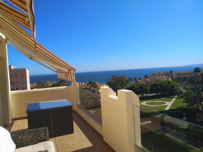Apartment for Sale in Benalmadena, Malaga 15
