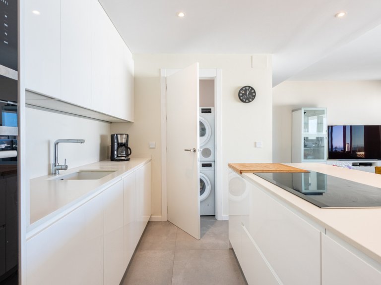 Apartment for Sale in Fuengirola, Malaga 12