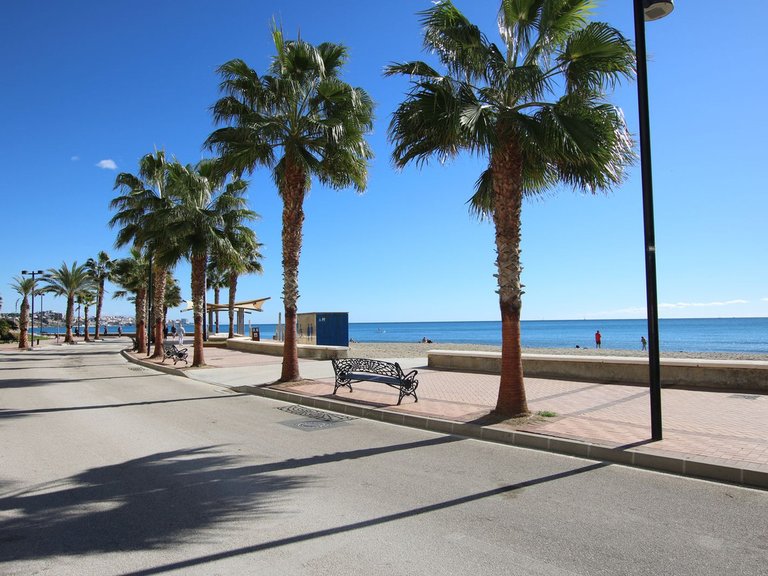 Apartment for Sale in Fuengirola, Malaga 41