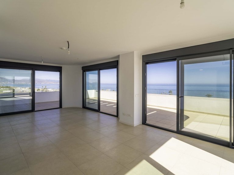 Apartment for Sale in Los Alamos, Malaga 35