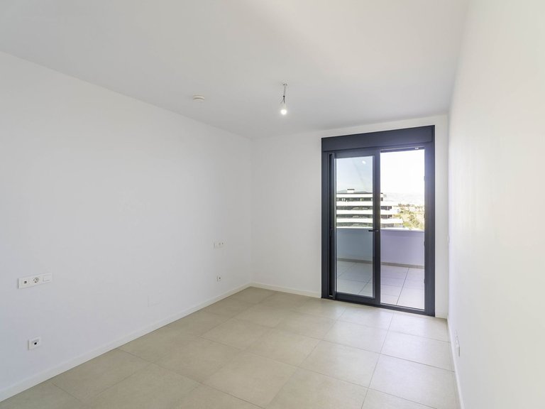 Apartment for Sale in Los Alamos, Malaga 8