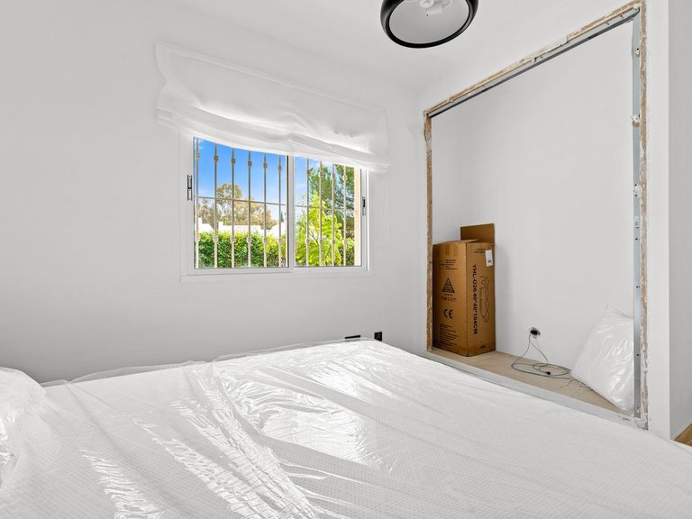 Apartment for Sale in Nueva Andalucía, Malaga 29