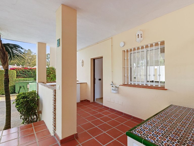 Apartment for Sale in Nueva Andalucía, Malaga 36