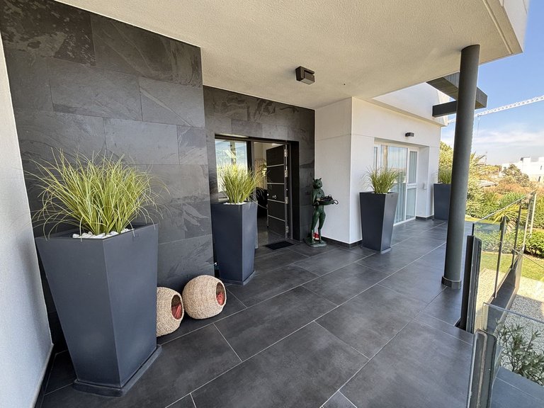 Villa for Sale in La Cala Golf, Malaga 8
