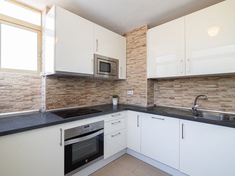 Apartment for Sale in Benalmadena Costa, Malaga 8