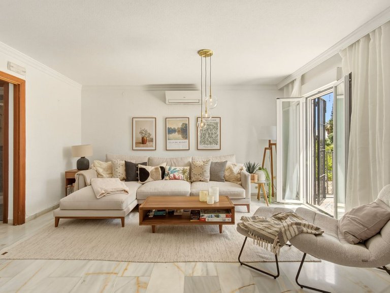 Villa for Sale in Torremolinos, Malaga 1