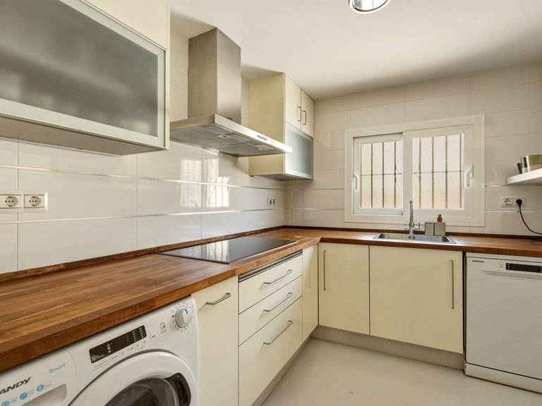 Villa for Sale in Torremolinos, Malaga 10