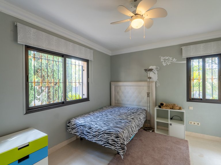 Villa for Sale in Benahavís, Malaga 16