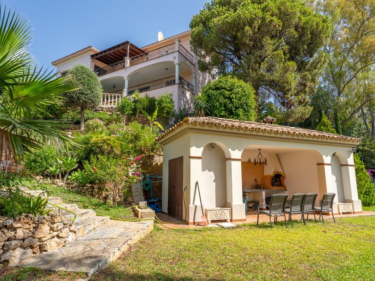 Villa for Sale in Benahavís, Malaga 49
