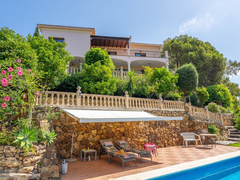 Villa for Sale in Benahavís, Malaga 50