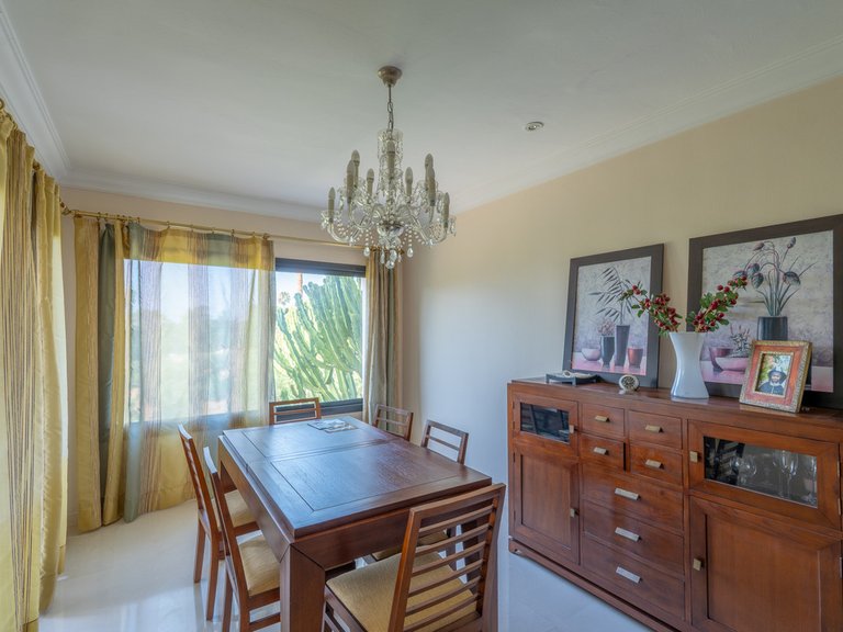 Villa for Sale in Benahavís, Malaga 9