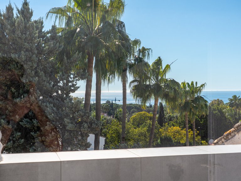 Villa for Sale in The Golden Mile, Malaga 20