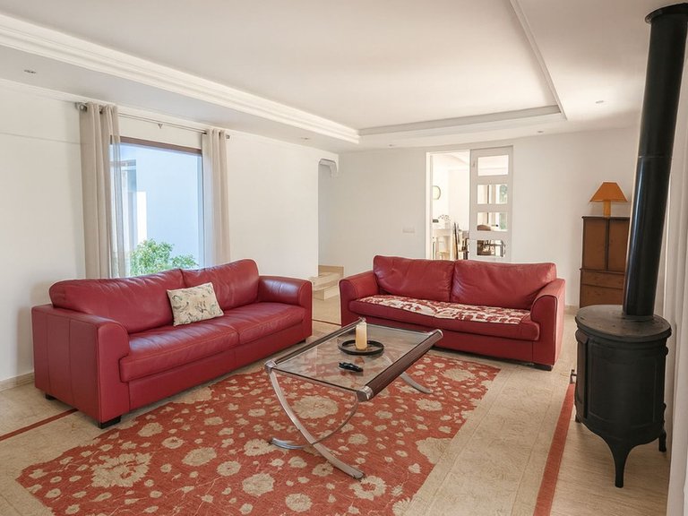 Villa for Sale in El Rosario, Malaga 22