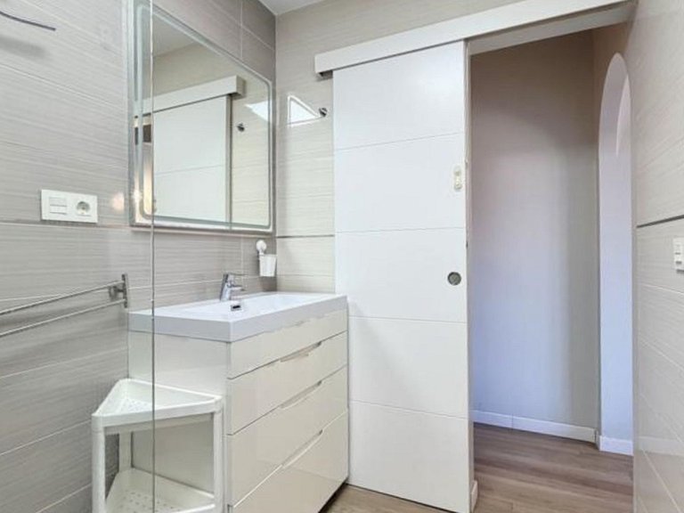 Apartment for Sale in Marbella, Malaga 26