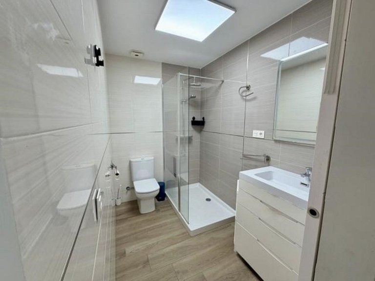 Apartment for Sale in Marbella, Malaga 27