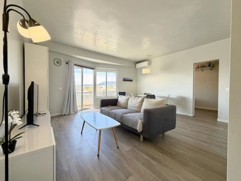 Apartment for Sale in Marbella, Malaga 7
