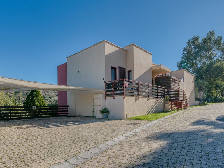 Villa for Sale in Benahavís, Malaga 25