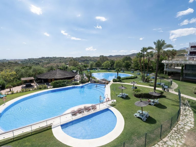 Villa for Sale in Benahavís, Malaga 31