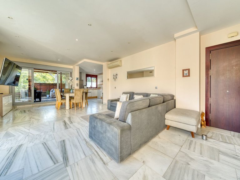 Villa for Sale in Benahavís, Malaga 5