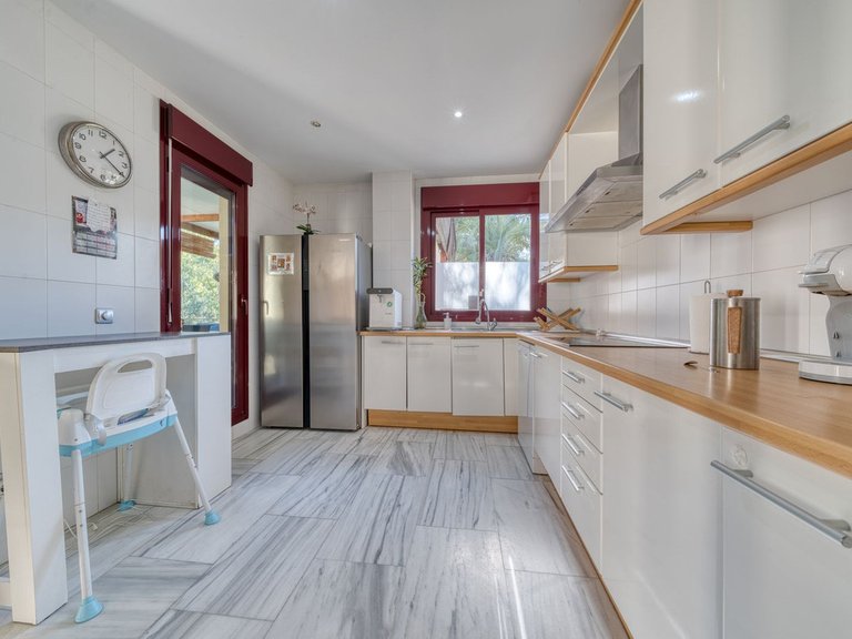 Villa for Sale in Benahavís, Malaga 8