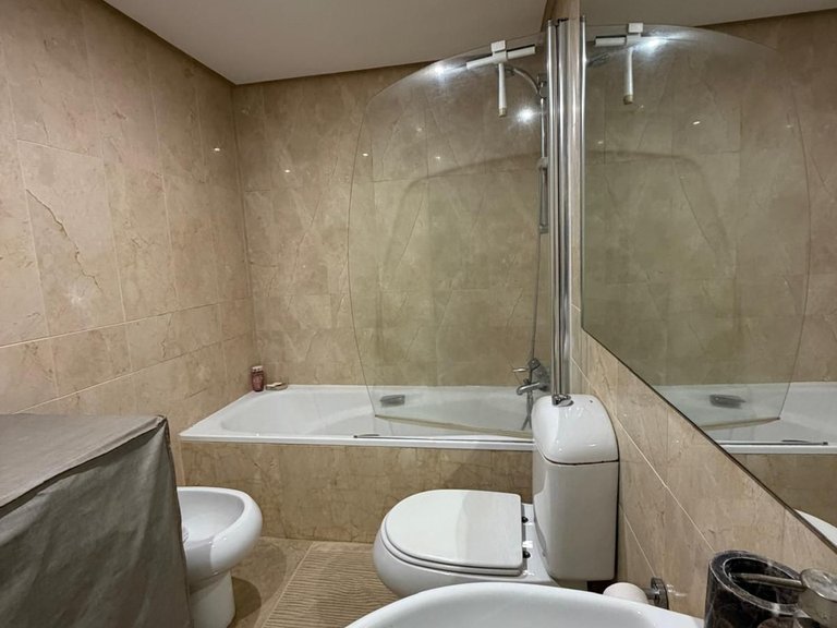 Apartment for Sale in Marbella, Malaga 11