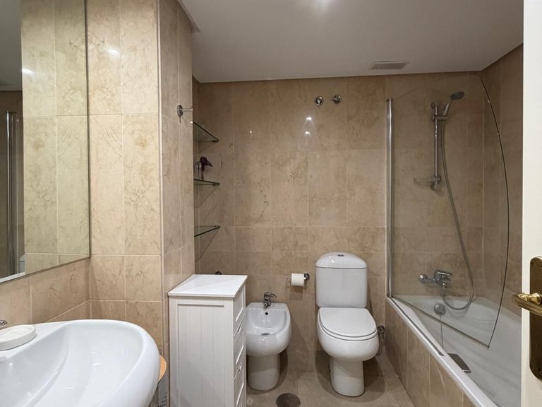 Apartment for Sale in Marbella, Malaga 12