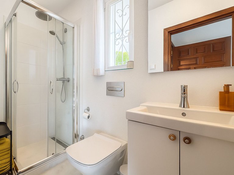 Villa for Sale in La Capellania, Malaga 17