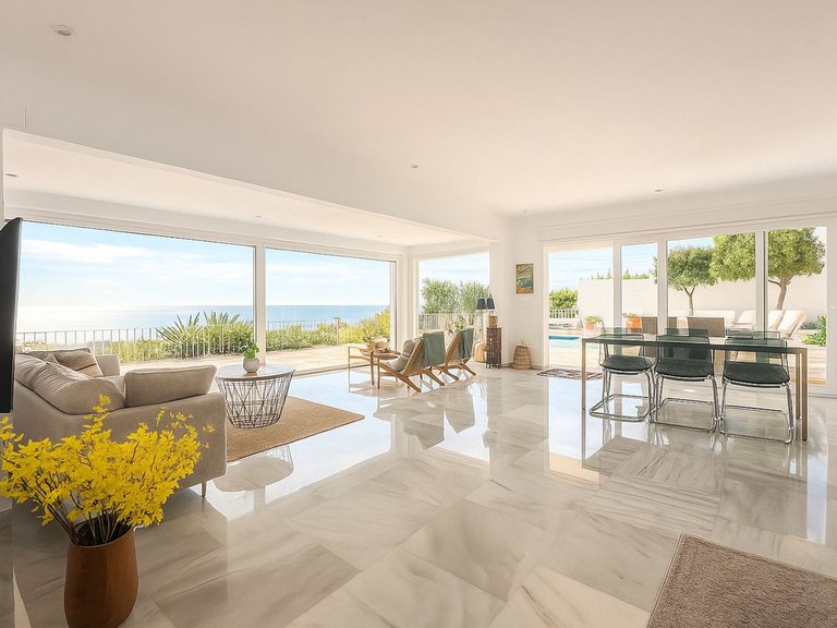 Villa for Sale in La Capellania, Malaga 18