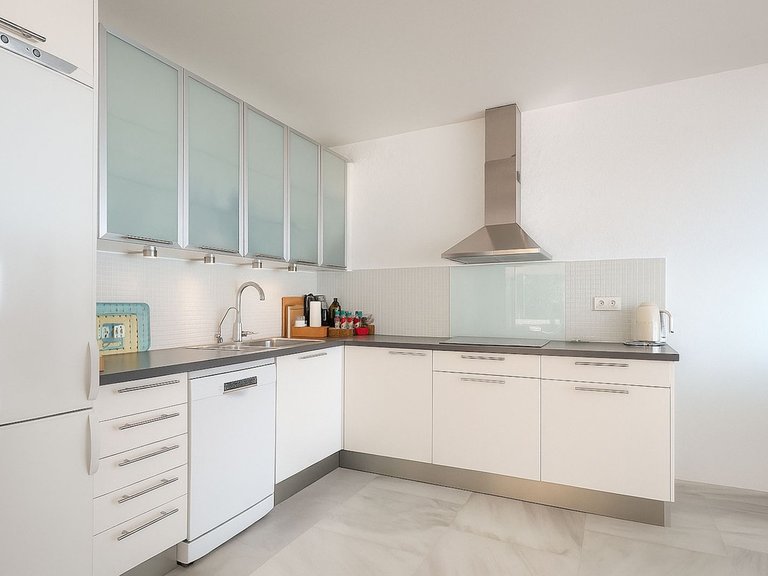 Villa for Sale in La Capellania, Malaga 26